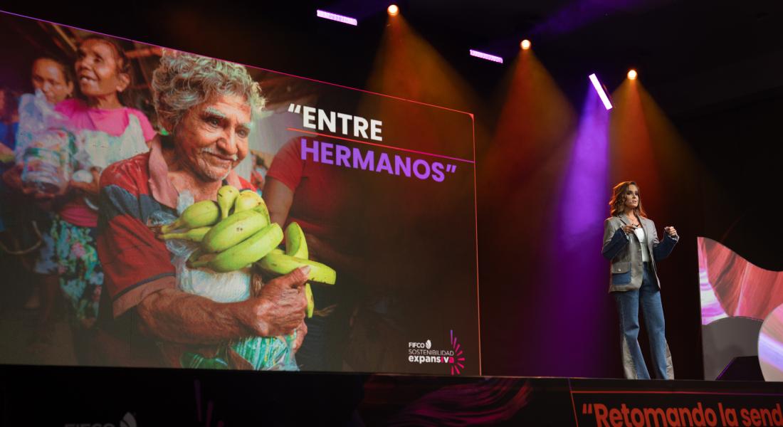 Maria Pía Robles, directora de Relaciones Corporativas de FIFCO, detalló los resultados de las acciones en materia Ambiental, Social y de Gobernanza de FIFCO.