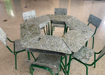 1.000 pupitres eco amigables acompañan a niños de regreso a clases