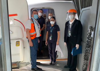 Segundo vuelo humanitario trae de regreso a 155 costarricenses provenientes de México, Belice y Guatemala
