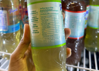 En las etiquetas nutricionales, los ingredientes se listan en orden descendente según la cantidad que contenga el producto.